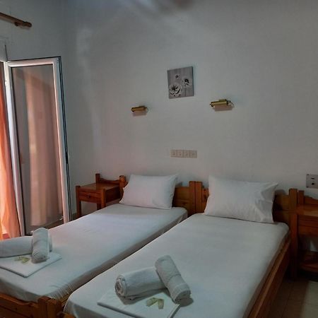 Hotel Tainaro Loutra Edipsou  Ngoại thất bức ảnh
