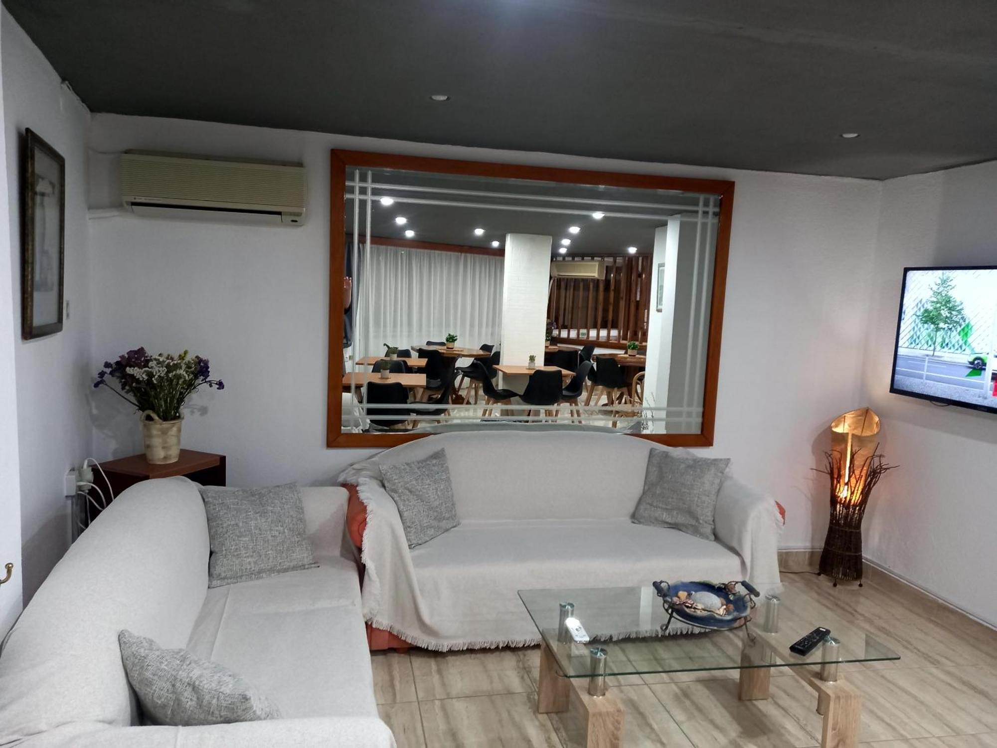 Hotel Tainaro Loutra Edipsou  Ngoại thất bức ảnh