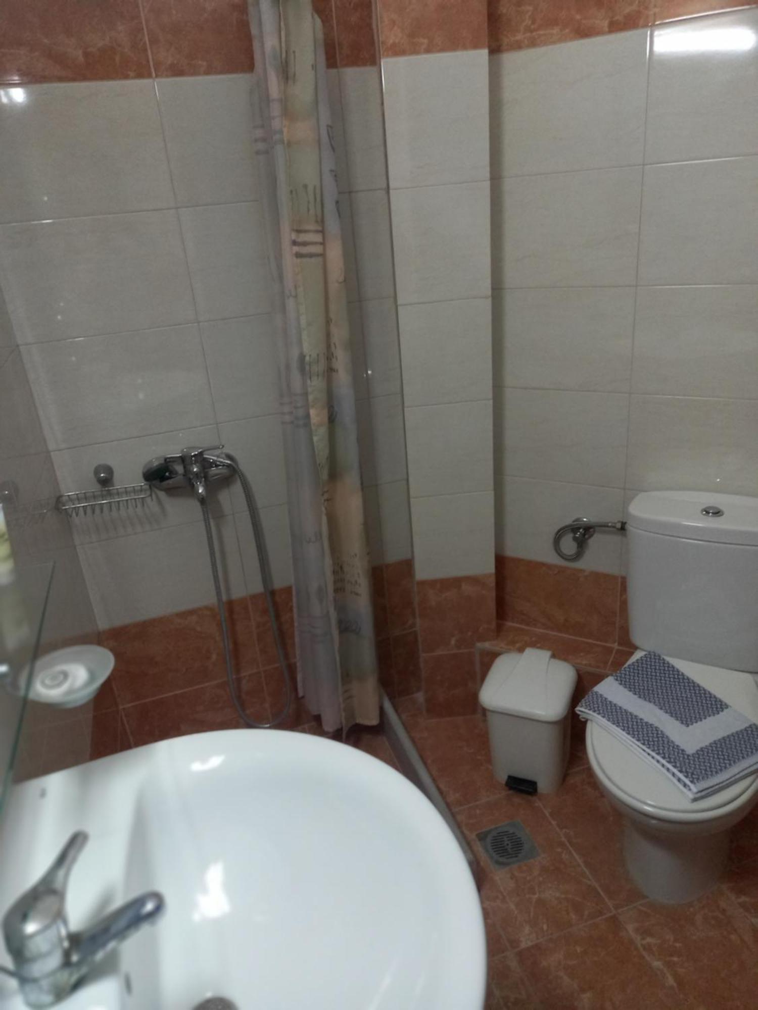 Hotel Tainaro Loutra Edipsou  Ngoại thất bức ảnh