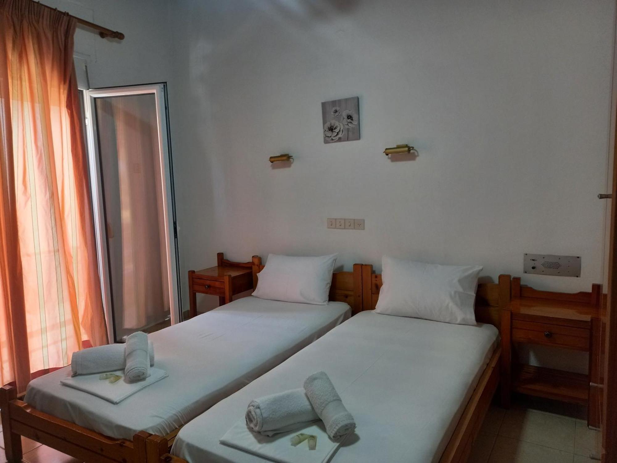Hotel Tainaro Loutra Edipsou  Ngoại thất bức ảnh